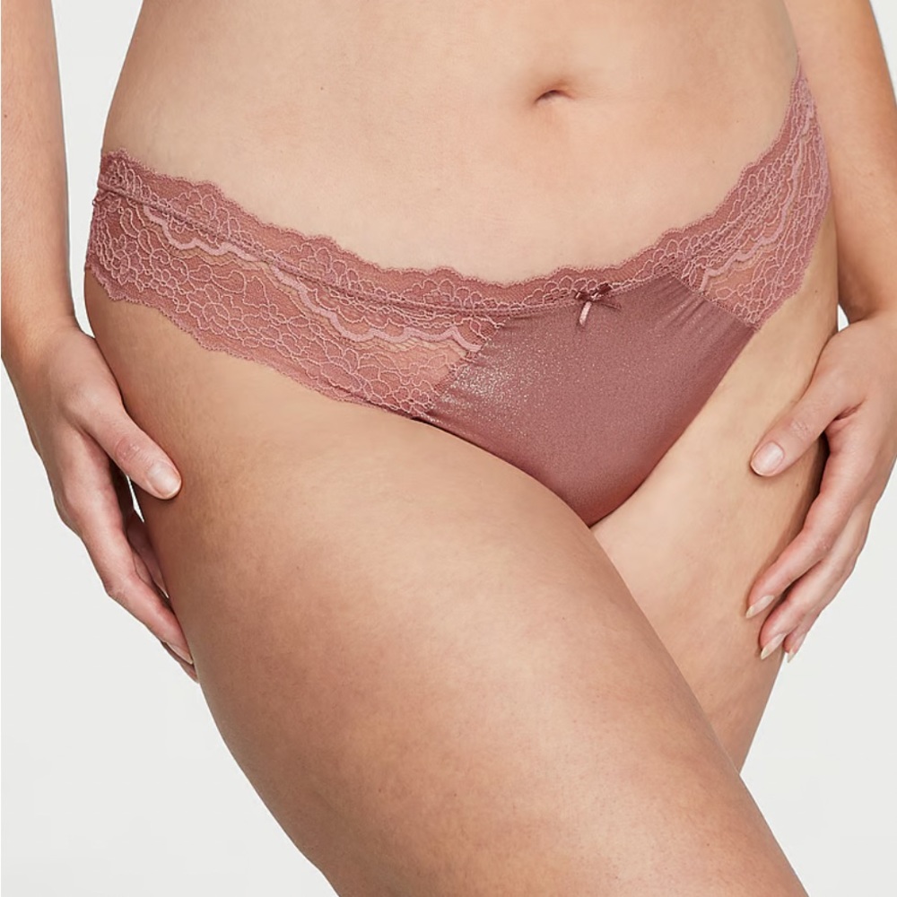 NWT — Victoria’s Secret Lace Trim Smooth Shimmer Thong Panty